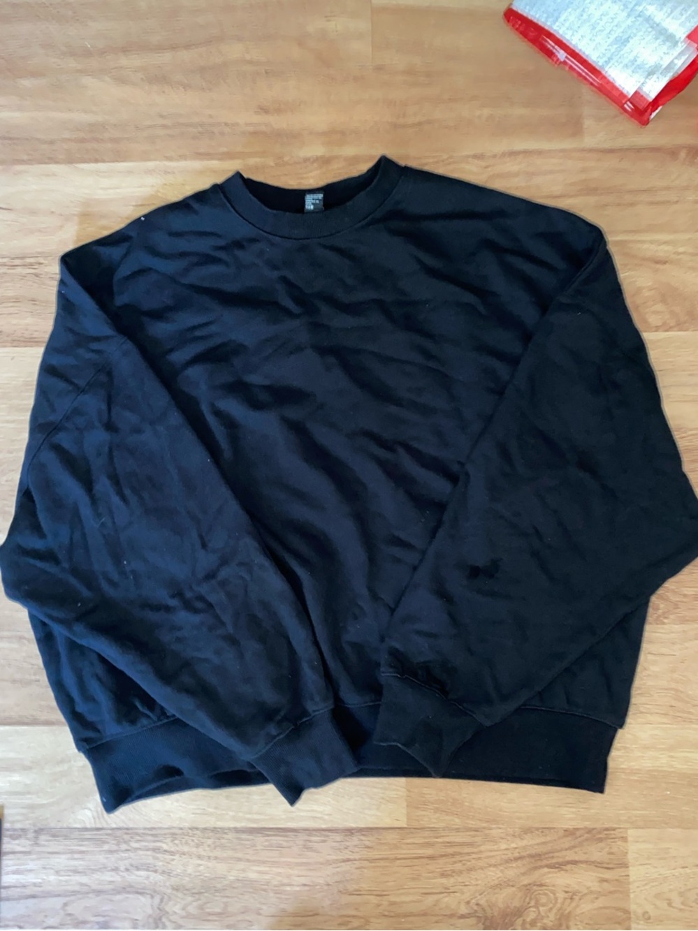 Forever 21 Black Crewneck Sweatshirt